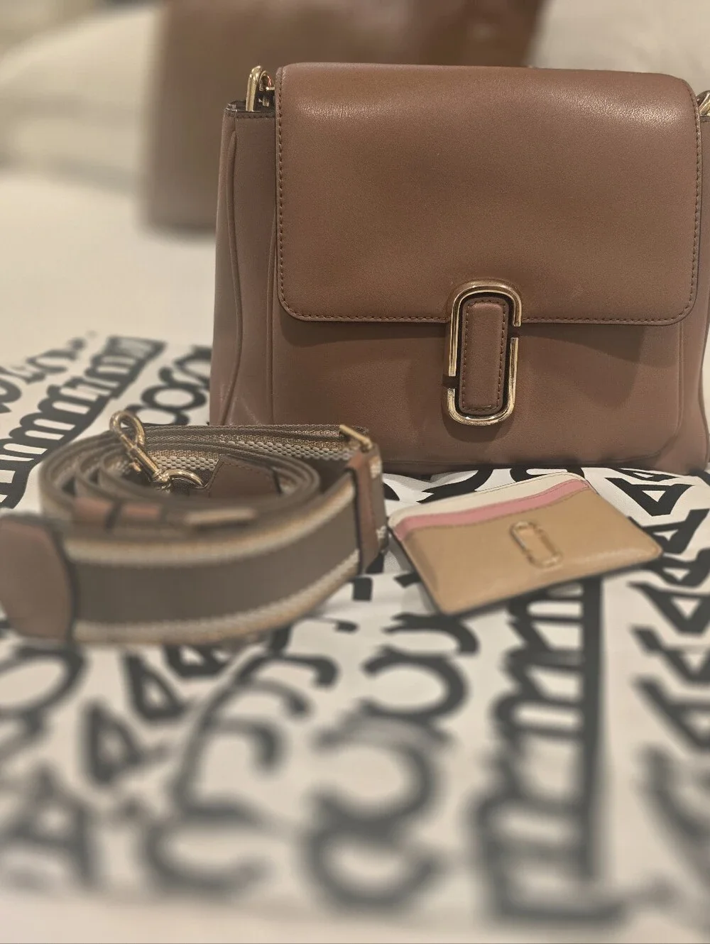 Marc-jacob. Original Not Copy. Crossbody Bag with Detachable Strap - Brown